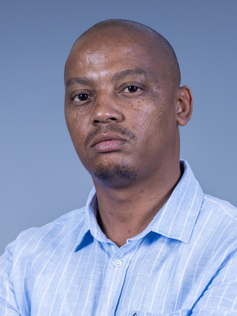 Mr MM Malefo